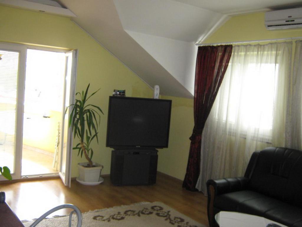 Villa Elena Belgrade Room photo
